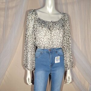 Leopard Print Flowy crop